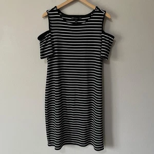 White House Black Market Cold Shoulder Sneaker Dress schwarz weiß gestreift XL NEU - Bild 1 von 13