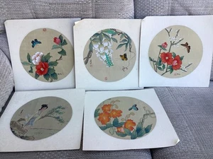 Japanese Paintings On Silk Signed x 5 - Picture 1 of 6