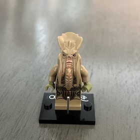 LEGO Star Wars Poggle the Lesser (75017) (SW0474) Minifigure (No Wings) - 1M