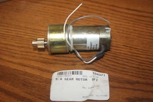 Gear Motor B-01628-0001 - Picture 1 of 6