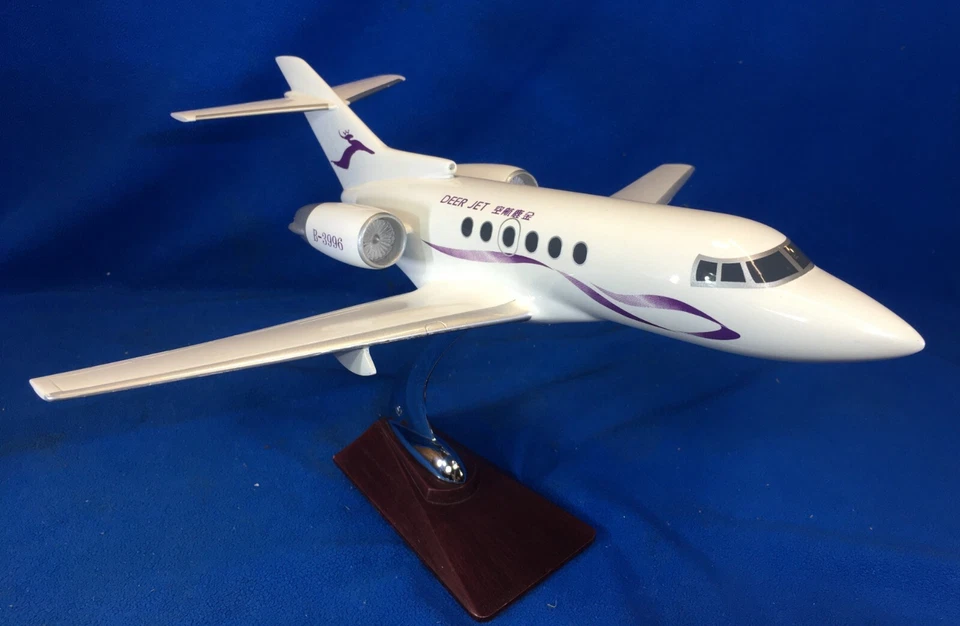 金鹿航空 DEER JET  B-3996 - Aereo di linea - Hawker 800 XP - Immagine 1 di 4