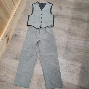 Van Heusen dress pants And matching vest Sz 5 Holiday Wedding Communion Party - Picture 1 of 9