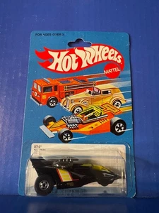 HOT WHEELS-30 YEARS ANNIVERSARY-1985 XT-3 CONCEPT MODEL 3 WHEEL RACE CAR-NEW- - Bild 1 von 2