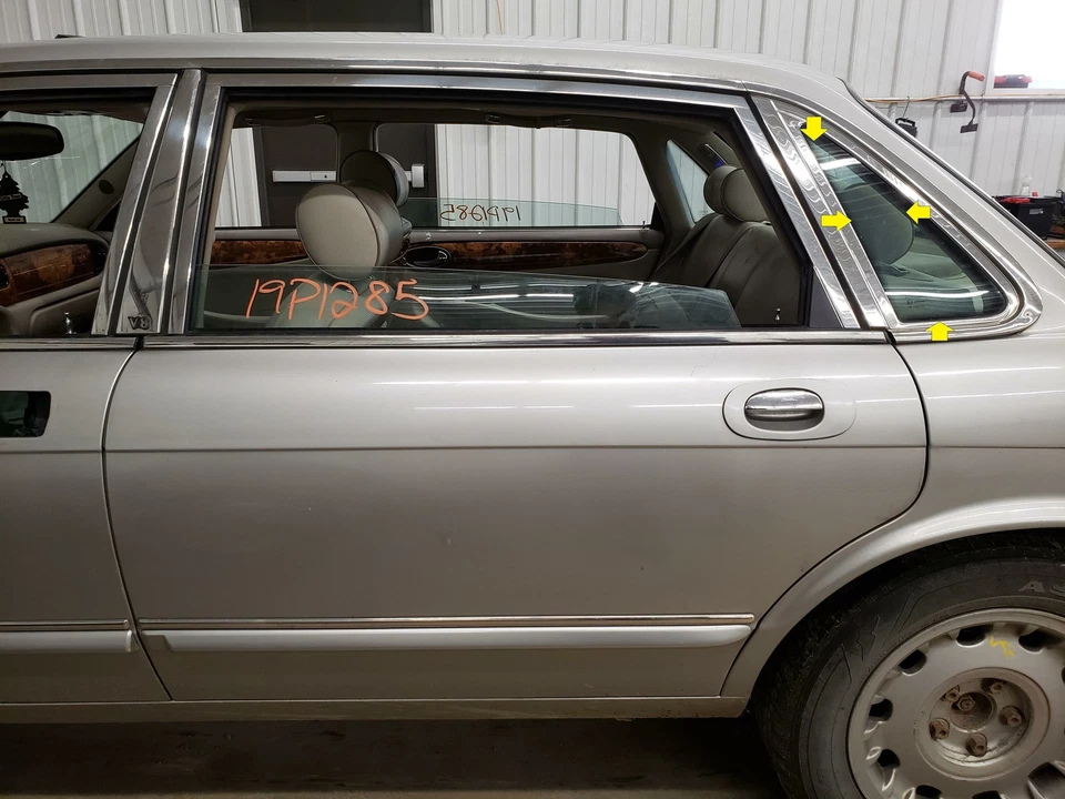 1999 JAGUAR XJ8 DRIVER QUARTO ESQUERDO JANELA DE VIDRO SOMENTE - Imagem 1 de 1