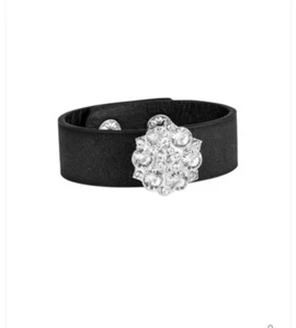 Paparazzi Jewelry Show Stopper Black Urban Bracelet Black Silver Sparkle Snap - Picture 1 of 2