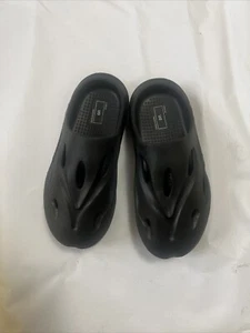 Urban Outfitters Hydro Black Moc Slide Sandal sz 8 - Bild 1 von 5