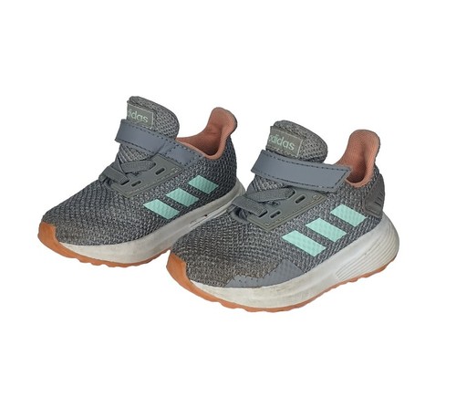 Sneakers usate ADIDAS taglia 5K grigie SHW 675001