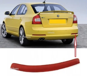 RIFLETTORE INFERIORE CODA POSTERIORE DESTRO PER SKODA OCTAVIA II RS 2004-2013 ORIGINALE - Foto 1 di 4
