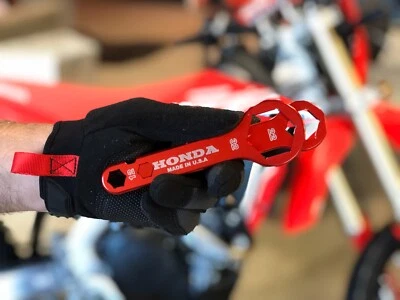 KIT DE HERRAMIENTAS DE VIAJE LIGERO CAMBIO DE RUEDA HONDA CRF 250 RX, R, X 2016 - 2019 Foto 1 de 4