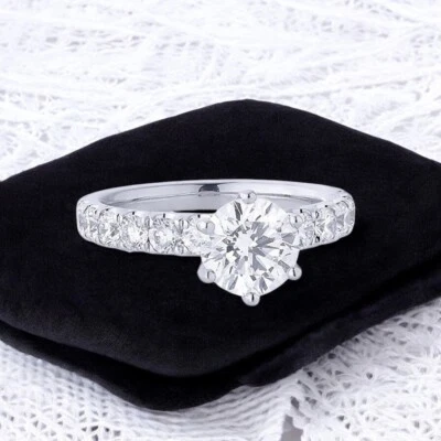 950 Platinum Wedding Ring 2 Ct IGI Certified Lab Grown Diamond Round Cut  - Image 1 of 4