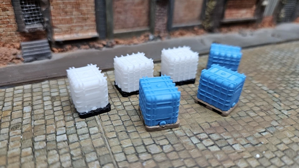 3/6 Stk. IBC Container Modelleisenbahn Wassertank 1:160 Spur N Ladegut Baustelle - Bild 1 von 4