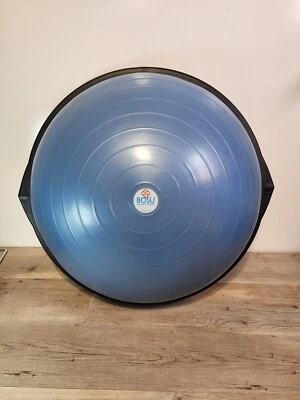 Bosu Pro Gimnasio en Casa 24 Pulgadas Equilibrio Fuerza Entrenador Pelota Azul Núcleo Entrenamiento Foto 1 de 4
