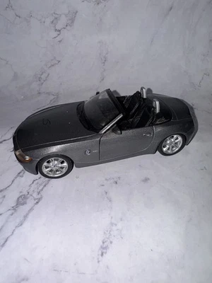 Maisto BMW Z4 Convertible 1:24 Diecast Modelo Coche Sin Caja Gris Serengeti Foto 1 de 4