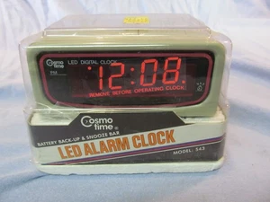 NUOVO VECCHIO STOCK NOS COSMO TIME SVEGLIA LED ROSSA MODELLO 543 - Foto 1 di 2