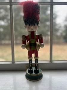 Pier 1 Imports Exclusive 15" Nussknacker (SELTENER FUND) mit Tamburinen! - Bild 1 von 9