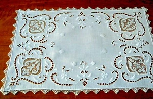 Victorian Doily topper needle &drawn lace work applique net lace hand emb/ry - Picture 1 of 6