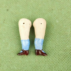 Antigua casa de muñecas de porcelana patas de muñeca, fijación de alambre, 1,88" / 47 mm, zapatos marrones - Imagen 1 de 7