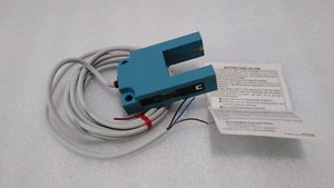 YAMATAKE, New / FE8V-TA6 / Photoelectric Switch - Picture 1 of 4