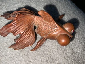 CHINESE HAND CARVED ROSEWOOD FANTAIL GOLDFISH KOI CARP FIGURE- RED & WHITE EYES - Picture 1 of 11
