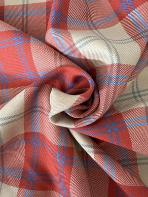 Johnstons Of Elgin Lightweight Pure Wool Tartan Fabric 2m X 145cm - Image 1 of 3