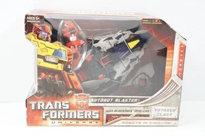 Transformers Universe Blaster Voyager Figur Hasbro - Bild 1 von 8