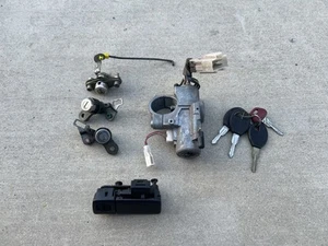 1995 -1998 Nissan 240sx S14 OEM Ignition Door Trunk Key Lock Set Zenki Kouki - Picture 1 of 4