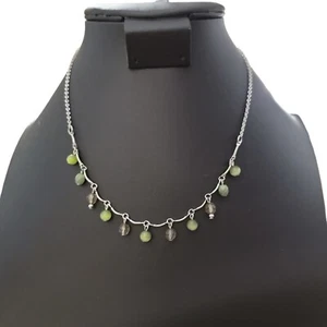 Collana girocollo maglia curva tono argento perline sfere sfaccettate trasluscenti delicate - Foto 1 di 4