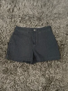 Loft Women’s Shorts Sz 10 30 Blue & White Knit Striped Mid Rise - Picture 1 of 3