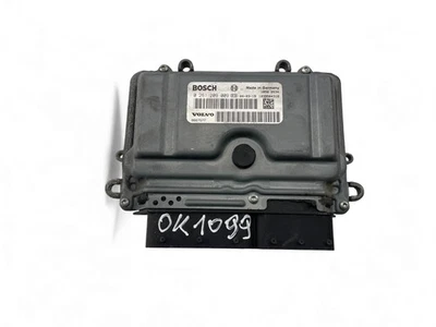 Centralina motore VOLVO C30 ECU 8667577 2008 33100407 - Immagine 1 di 4