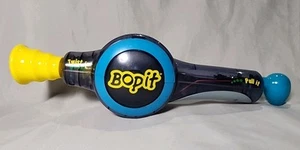 ¡Juego electrónico portátil vintage Bop It 2002 de Hasbro! Probado funcionando! ¡Raro! - Imagen 1 de 5