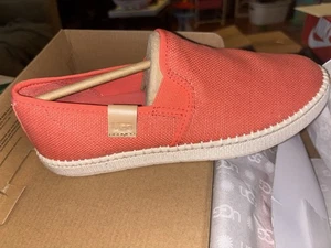 Ugg Luciah Woman’s 8 Peach Bliss - Picture 1 of 3