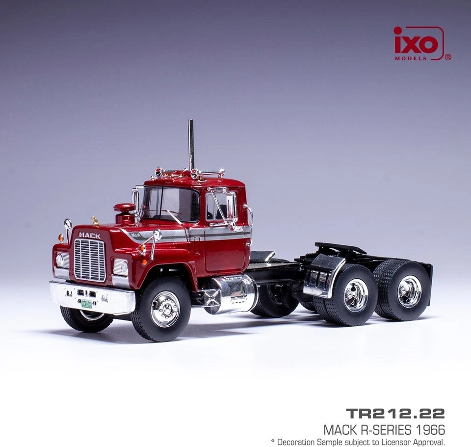 Mack R-Series 1966 rojo metálico a escala 1:43 de IXO Foto 1 de 1