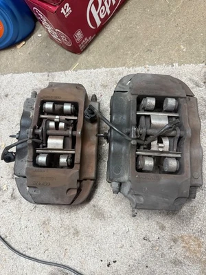 💎 Juego de pinzas traseras II 2007-2015 AUDI Q7 TOUAREG OEM LR RR BREMBO DERECHA IZQUIERDA Foto 1 de 4