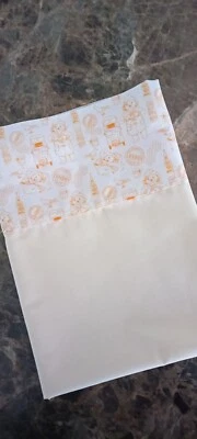  Cuna pequeña hecha a mano mezcla de algodón crema/sábana MB - borde de oso Paddington.  Foto 1 de 4