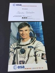 ULF MERBOLD deutscher Astronaut signierte Fotokarte 4x6 Autogramm - Bild 1 von 1