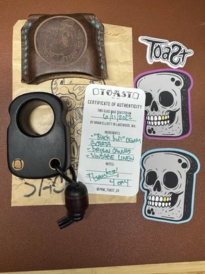 Tarjeta de mezclilla PNW Toast Co. 4/4 Blackbull Foto 1 de 4