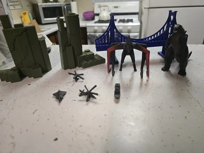 Bandai Godzilla Destruction City Playset 2014 Collectible  Hard to find   - Image 1 of 4