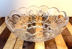 Vintage Thistle Design Crystal Bowl by Crystal Clear 1960 With Original Box - Picture 1 of 3