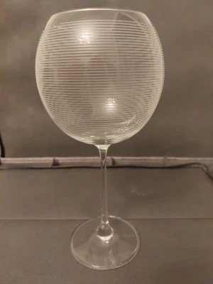 Mikasa Cheers Balloon Etched Horizontal Lines Wine Glass Goblet 24.5oz Rplcmnt - Image 1 of 4