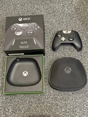 🔥Boxed & Complete Microsoft Xbox One Elite Series Wireless Controller In Black - Image 1 of 4