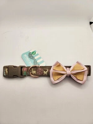 Collar de perro arándano con pajarita rosa talla ciervo grande Foto 1 de 4