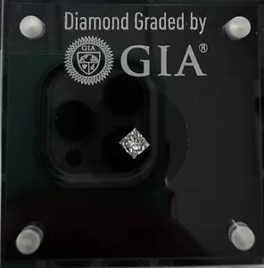 0.40 carat Natural Diamond | GIA certified | Shape - Princess | Color- I | I1 - Picture 1 of 7