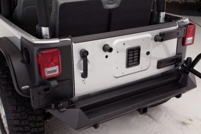 Parachoques trasero para Jeep Wrangler 2007-2017, Fab Fours JK07-Y1251-1 Foto 1 de 3