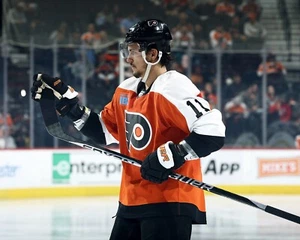 Foto de hockey Travis Konecny Mid Game Focus Philadelphia Flyers 8x10 NHL - Imagen 1 de 1