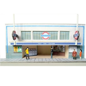 Kingsway, 00 scale, Mile End Underground Station, ** ready made ** - Picture 1 of 3
