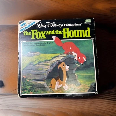 Disney ~ Лиса и гончая ~ 1981 книга и леди и бродяга, 1955 винил - Изображение 1 из 4