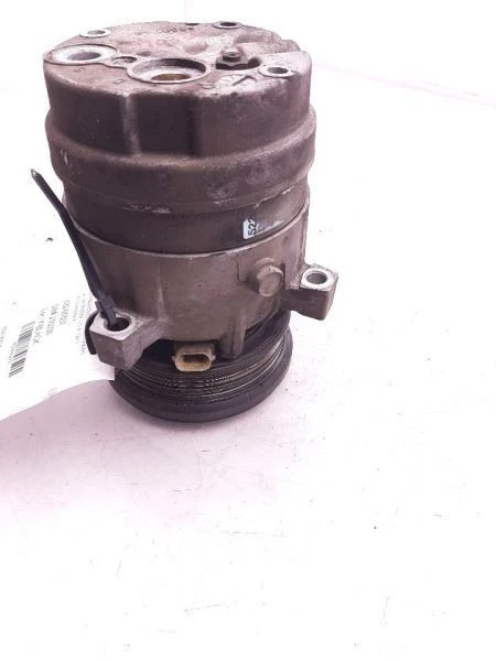 Компрессор переменного тока 6-231 3,8 л 1995-2002 Chevrolet Camaro 89018889 - Изображение 1 из 4