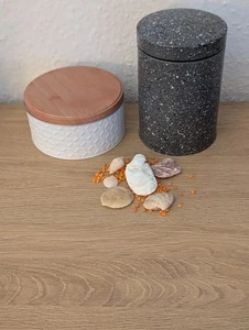 Vorratsdosen, 2 Stück, weiß + schwarz, neuwertig! - Bild 1 von 3