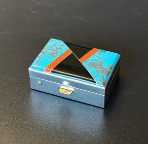Southwestern Mini Trinket/Pill Box Intarsio Geometrico Turchese Onice Diaspro 1,5x1" - Foto 1 di 9