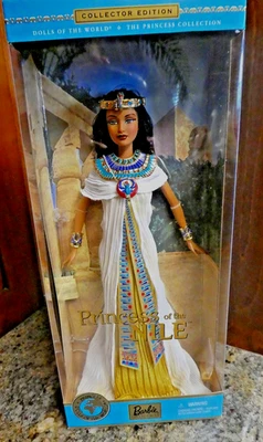 2001 DOLL OF THE WORLD NRFB OUTSTANDING PRINCESS OF THE NILE REMARKABLE MINT - Image 1 of 4